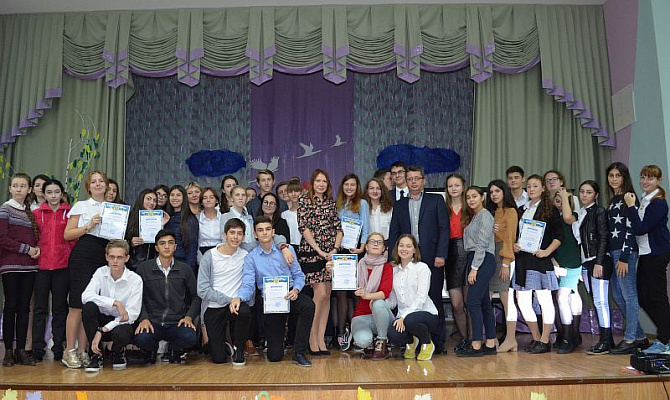 В Сочи состоялся районный этап конкурса знатоков избирательного права «Избирательный лабиринт»